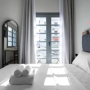 Philus, Nilie Hospitality Mgmt Apartment